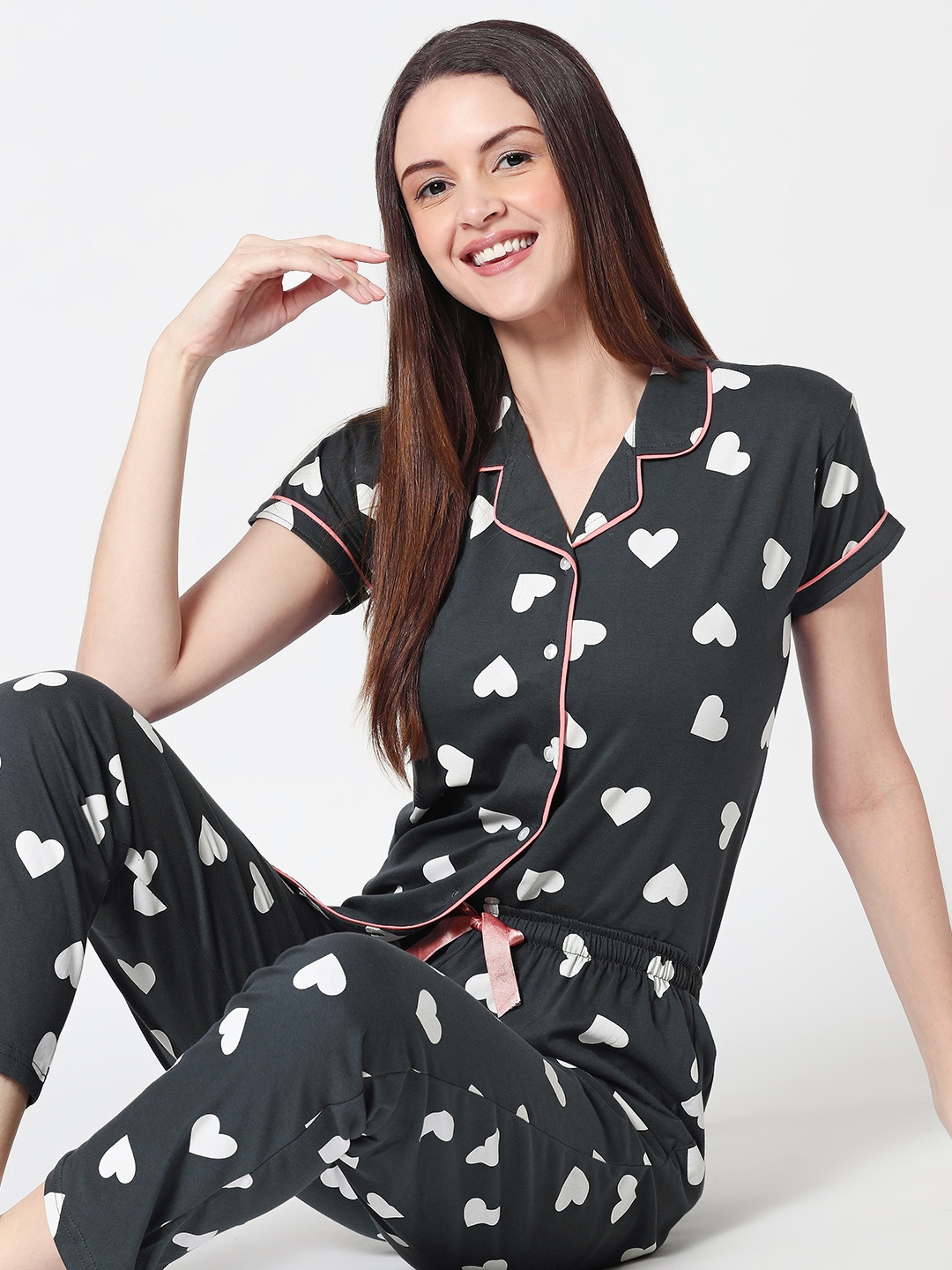 

Zeyo Women Grey & White Heart Printed Night suit