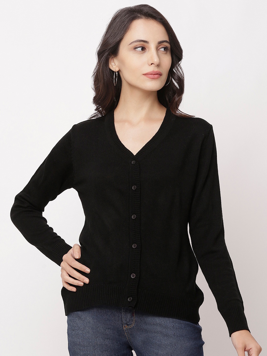 

Globus Women Black Solid Cardigan Sweater