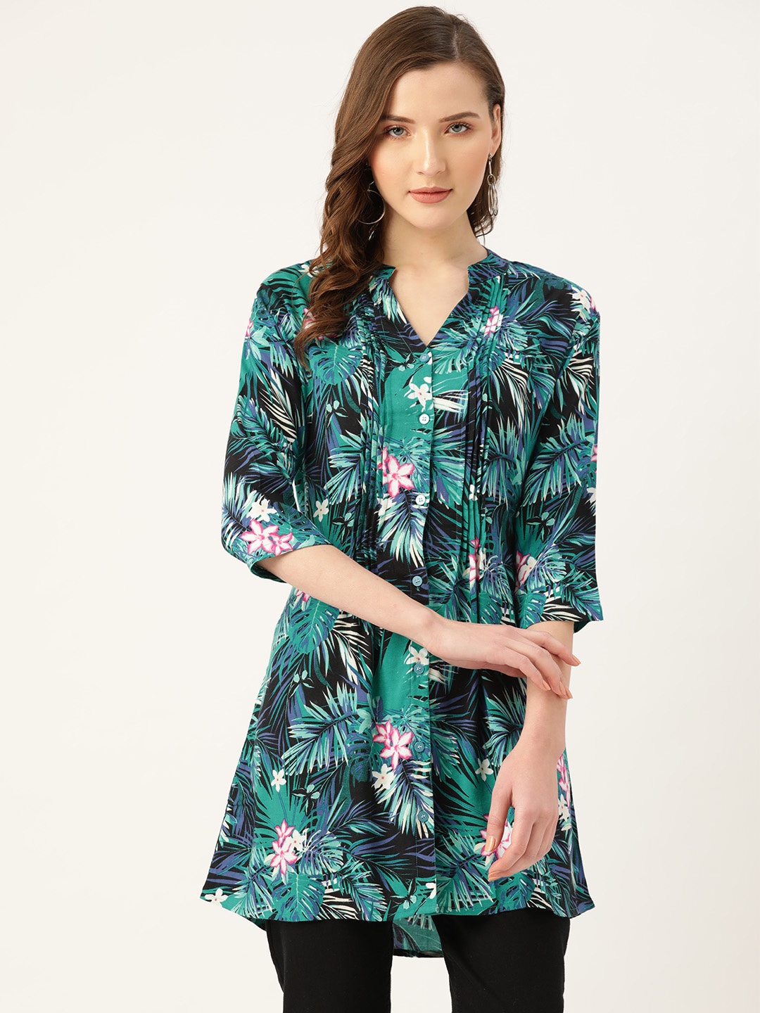 

One Femme Women Black & Green Tropical Print Tunic