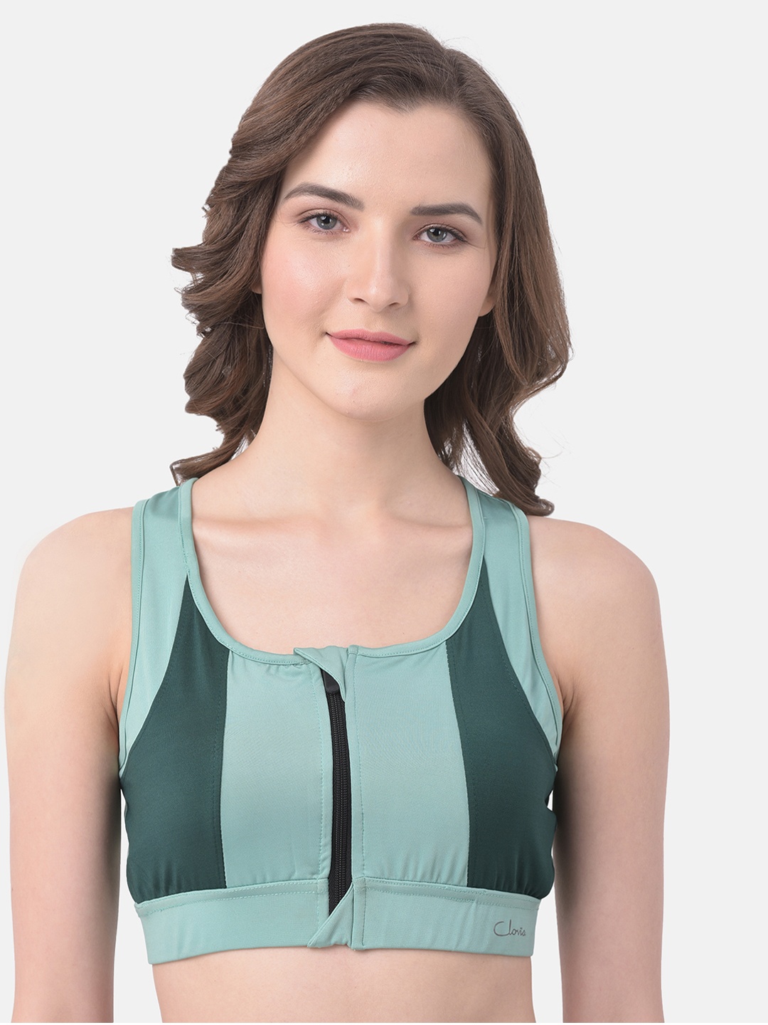 

Clovia Green Solid Non-Wired Lightly Padded Workout Bra