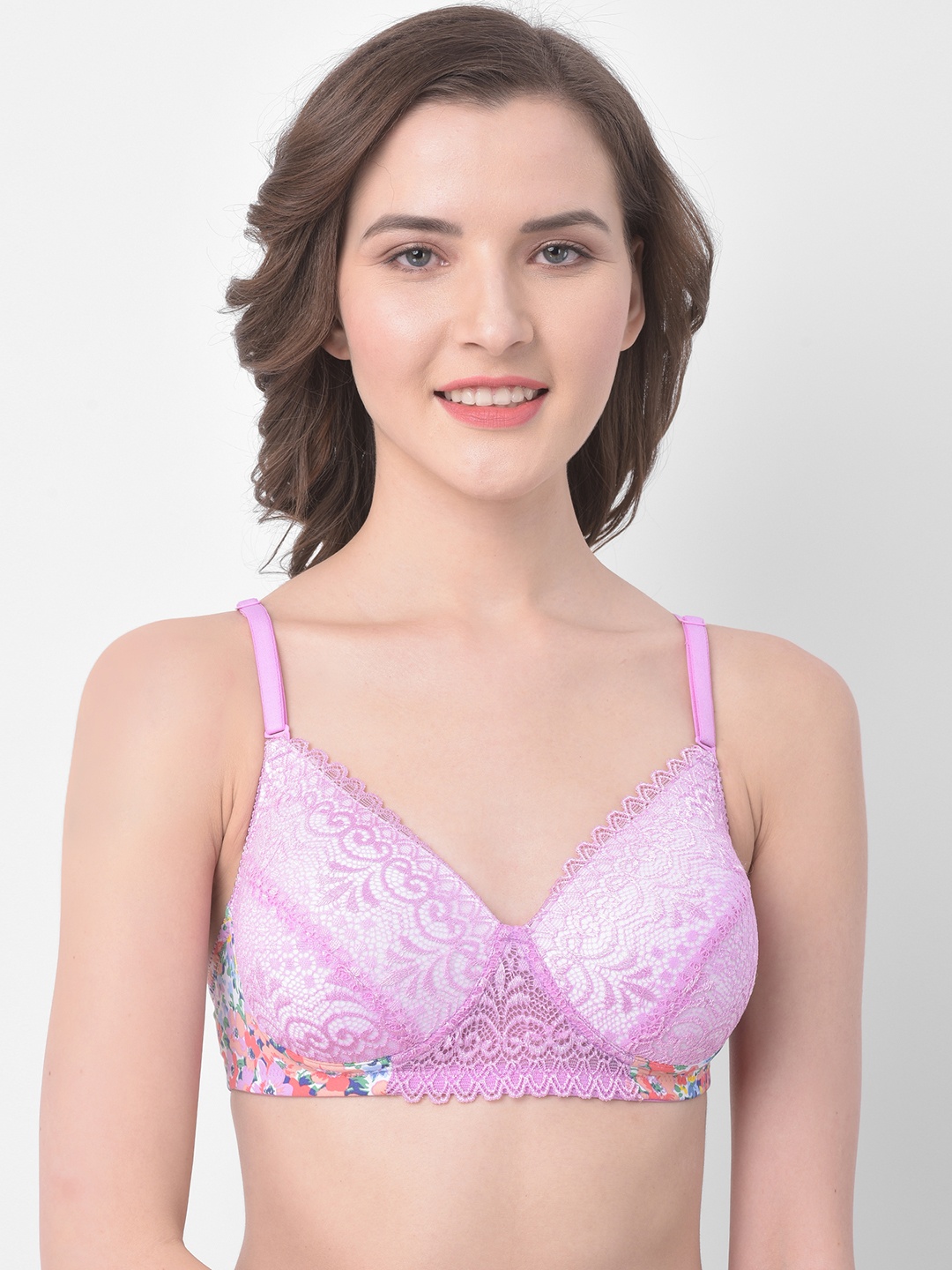 

Clovia Pink Printed Non-Wired Lightly Padded Everyday Bra BR2110P1136E