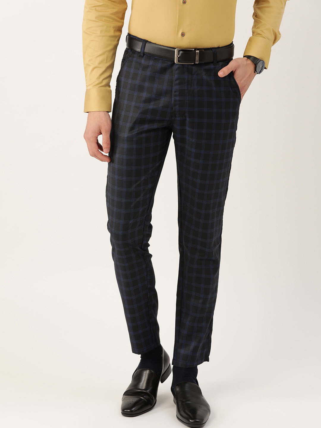 

SOJANYA Men Black & Blue Checked Smart Regular Fit Regular Trousers