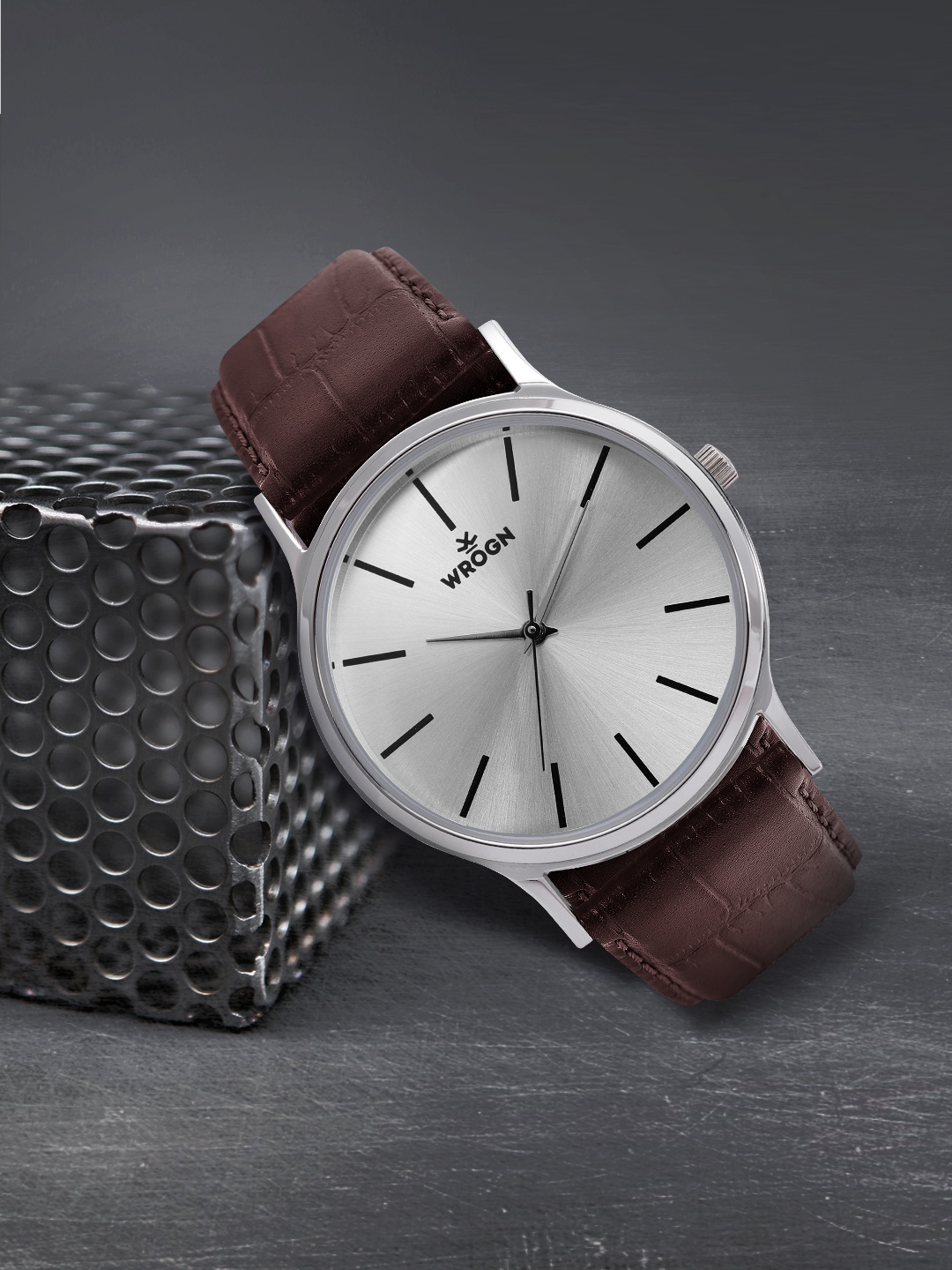 

WROGN Men Silver-Toned Analogue Watch WRG00048A