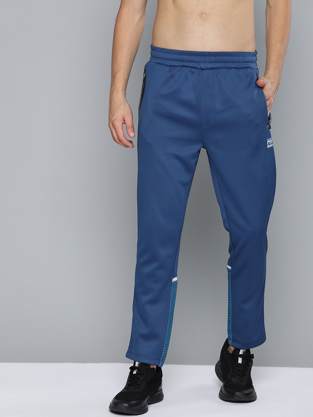 

HRX By Hrithik Roshan Men Estate Blue Colourblock Slim Fit Rapid-Dry Antimicrobial Running Track Pants, Navy blue