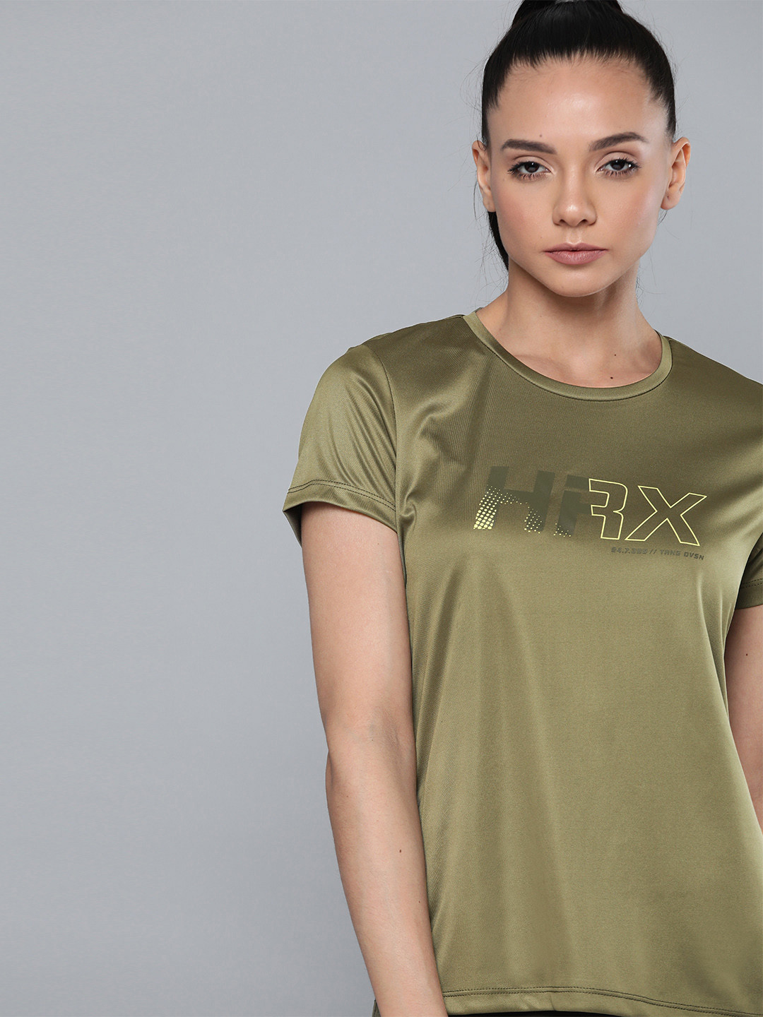 

HRX By Hrithik Roshan Women Burnt Olive Solid Rapid-Dry Antimicrobial Training Tshirt
