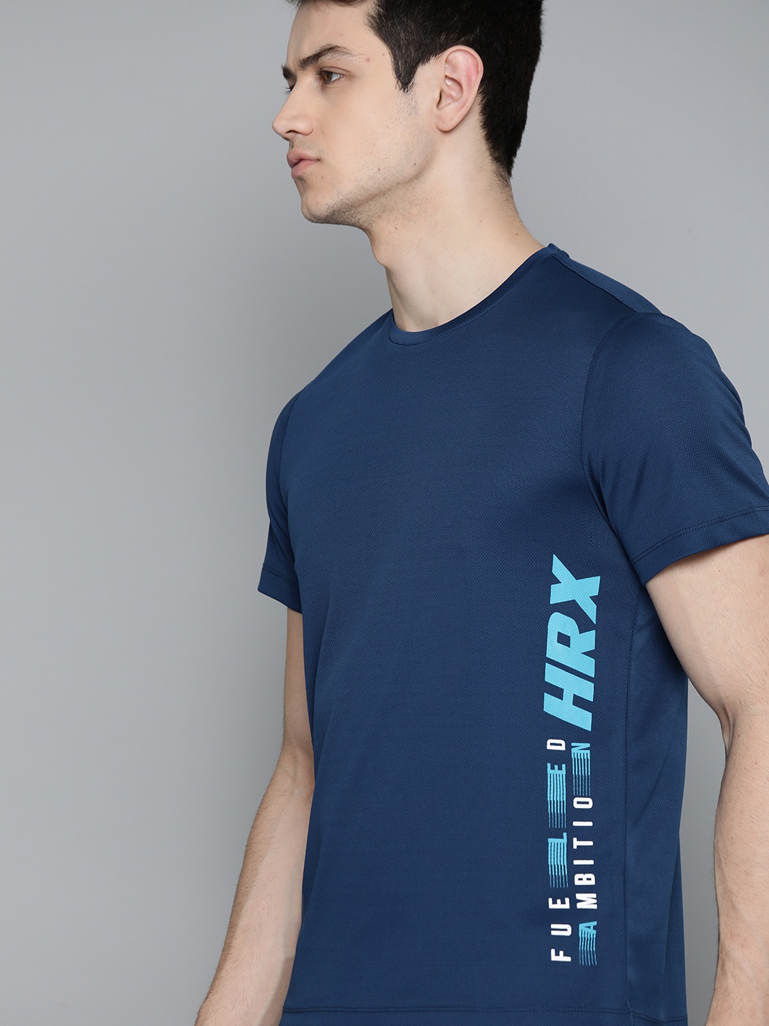 

HRX By Hrithik Roshan Men Estate Blue Typographic Rapid-Dry Antimicrobial Training Tshirt, Navy blue