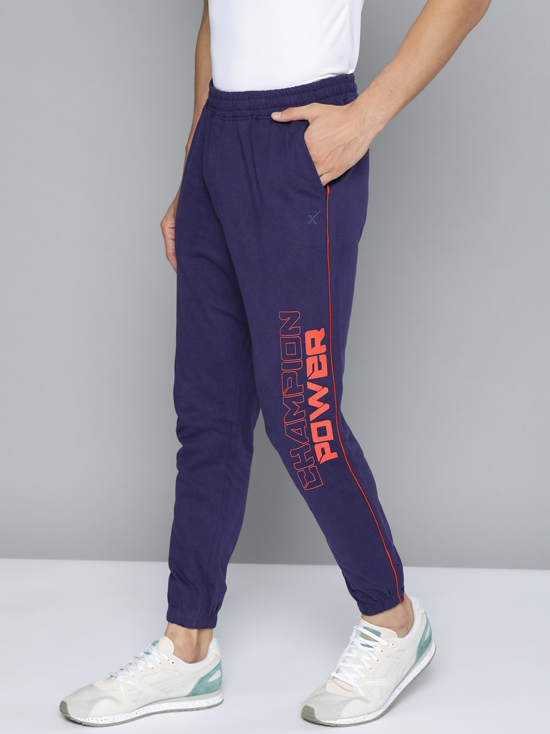

HRX By Hrithik Roshan Men Medival Blue Slim Fit Mid-Rise Bio-Wash Lifestyle Joggers, Navy blue
