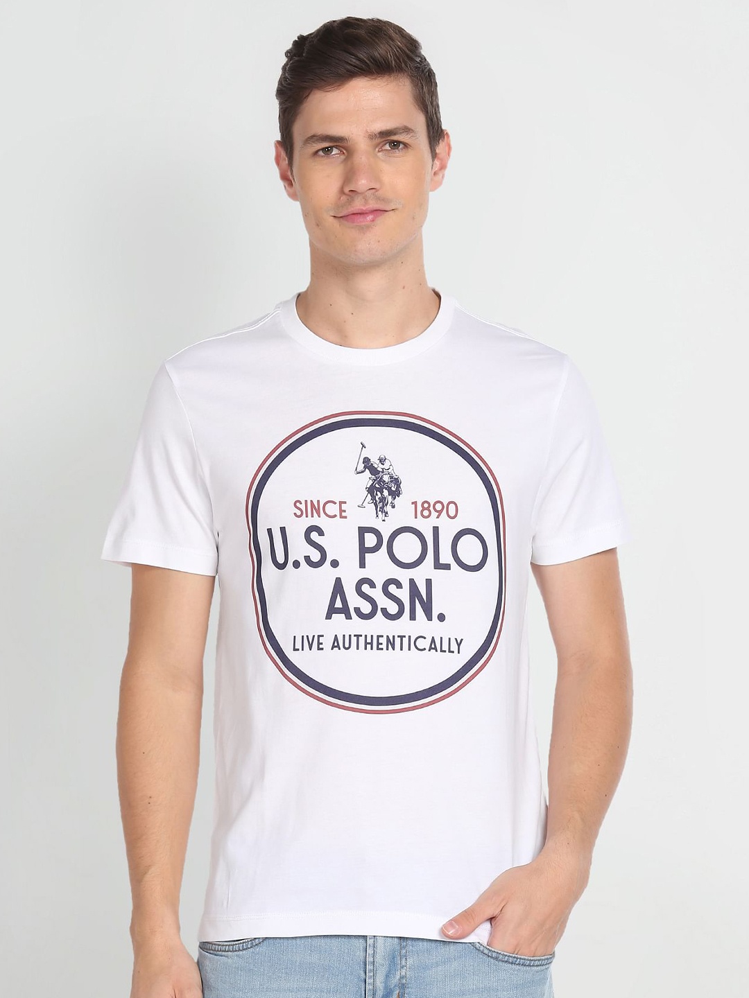 

U.S. Polo Assn. Denim Co. Men White Printed Slim Fit Round Neck Pure Cotton T-shirt