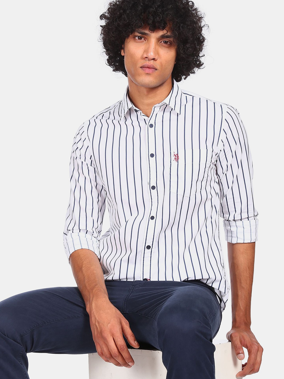 

U.S. Polo Assn. Men White & Navy Blue Tailored Fit Striped Cotton Casual Shirt