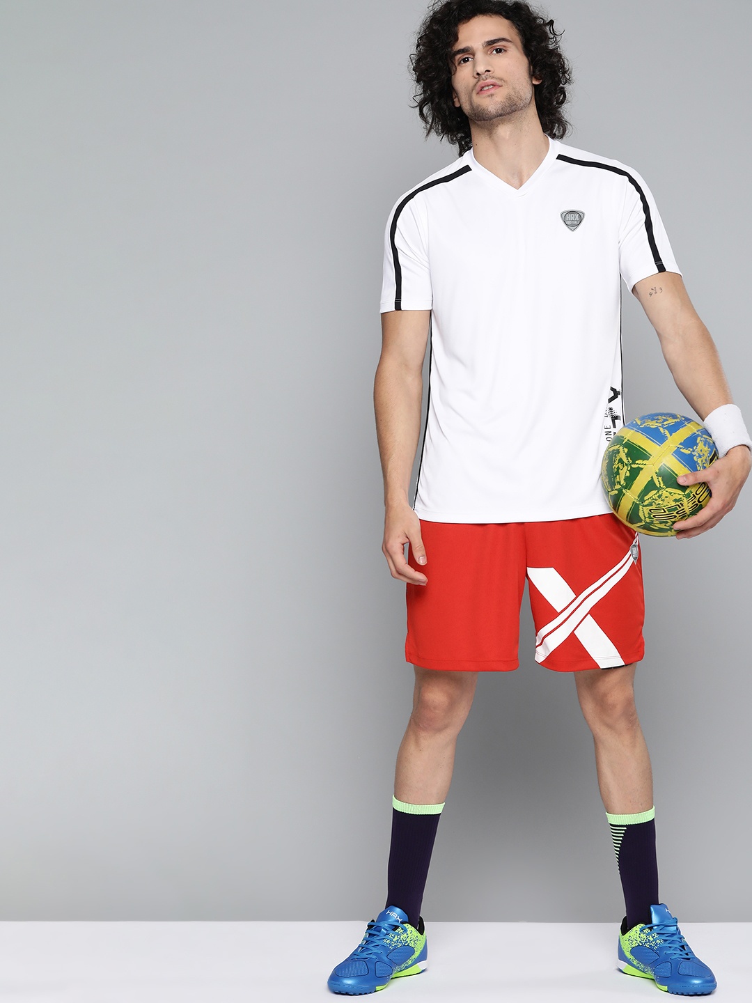 

HRX By Hrithik Roshan Men High Risk Red Colourblock Regular Fit Mid-Rise Rapid-Dry Football Shorts