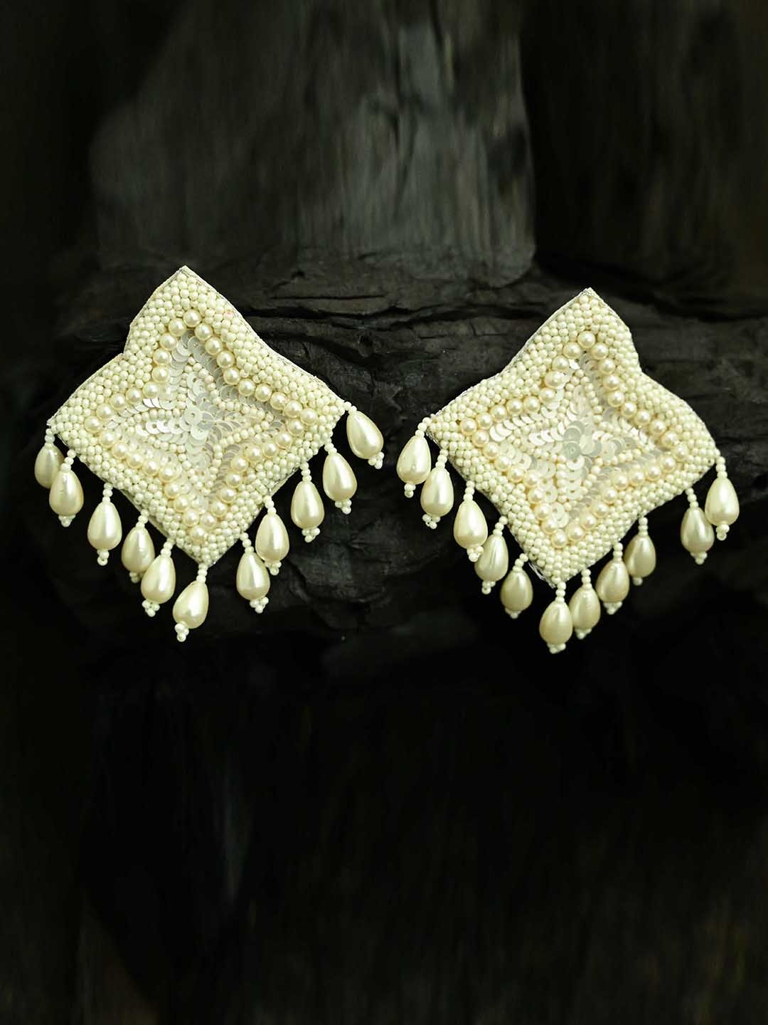 

justpeachy Off-White Embellished Contemporary Drop Earrings