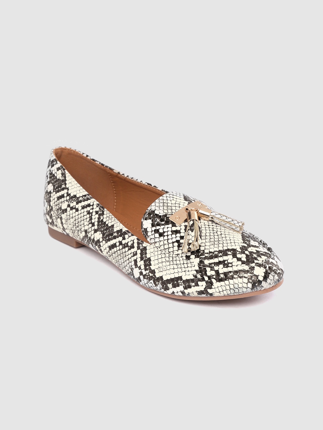

Lavie Women Beige & Brown Snakeskin Textured Tasseled Loafers
