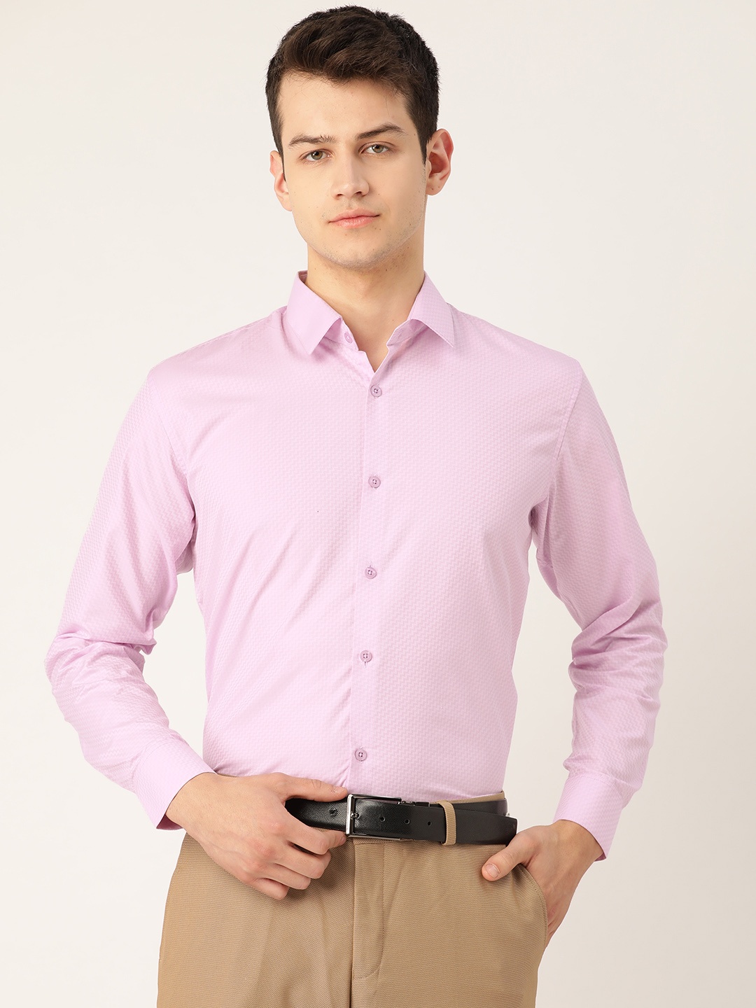 

SOJANYA Men Lavender & White Classic Regular Fit Self Design Formal Shirt