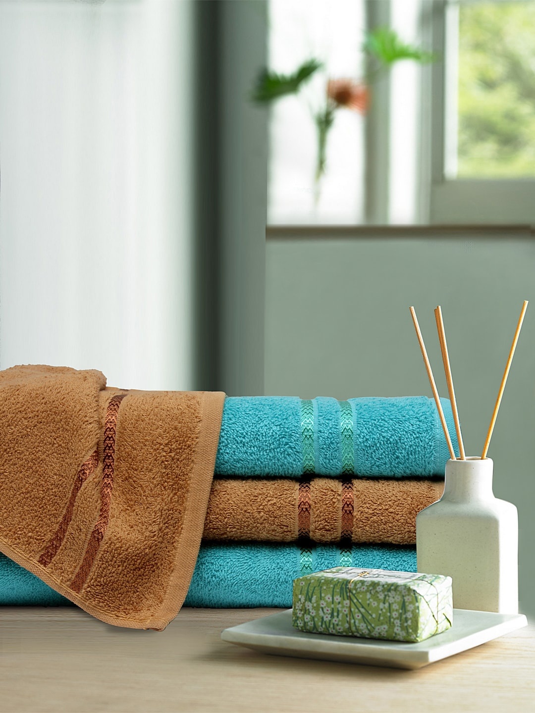 

Core Designed by Spaces Set Of 4 Solid Quik Dry Cotton 380 GSM Bath Towels, Blue