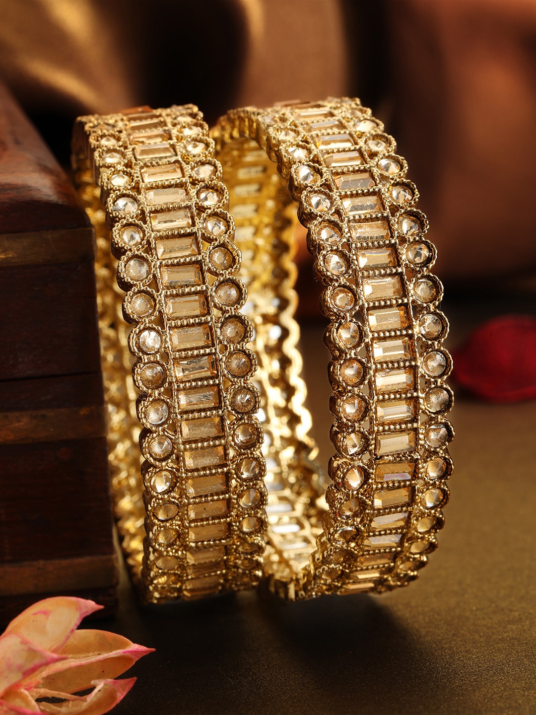 

Rubans Set of 2 Gold-Plated Handcrafted Kundan Stone Studded Bangles