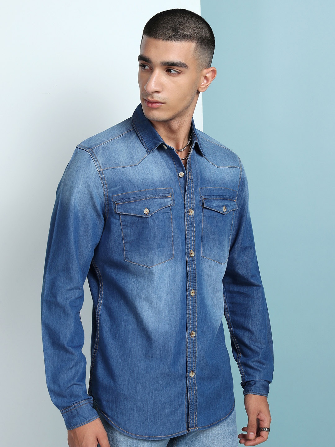 

Highlander Blue Slim Fit Casual Shirt