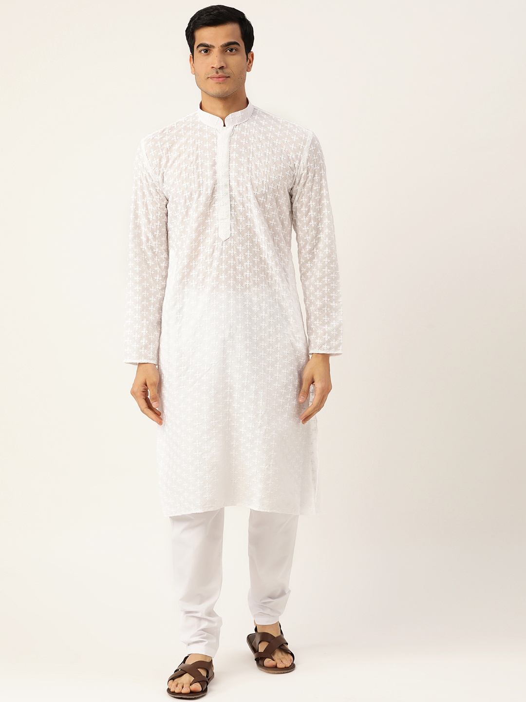 

RAJUBHAI HARGOVINDAS Men White Chikankari Embroidered Kurta with Churidar