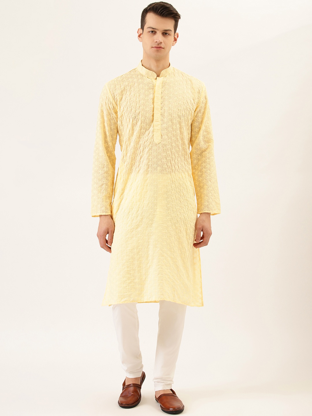 

RAJUBHAI HARGOVINDAS Men Yellow & White Chikankari Embroidered Kurta with Churidar