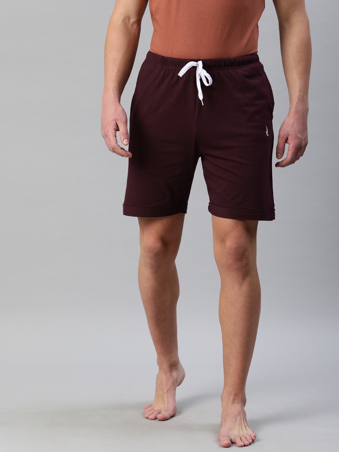 

QUARANTINE Men Maroon Solid Lounge Shorts