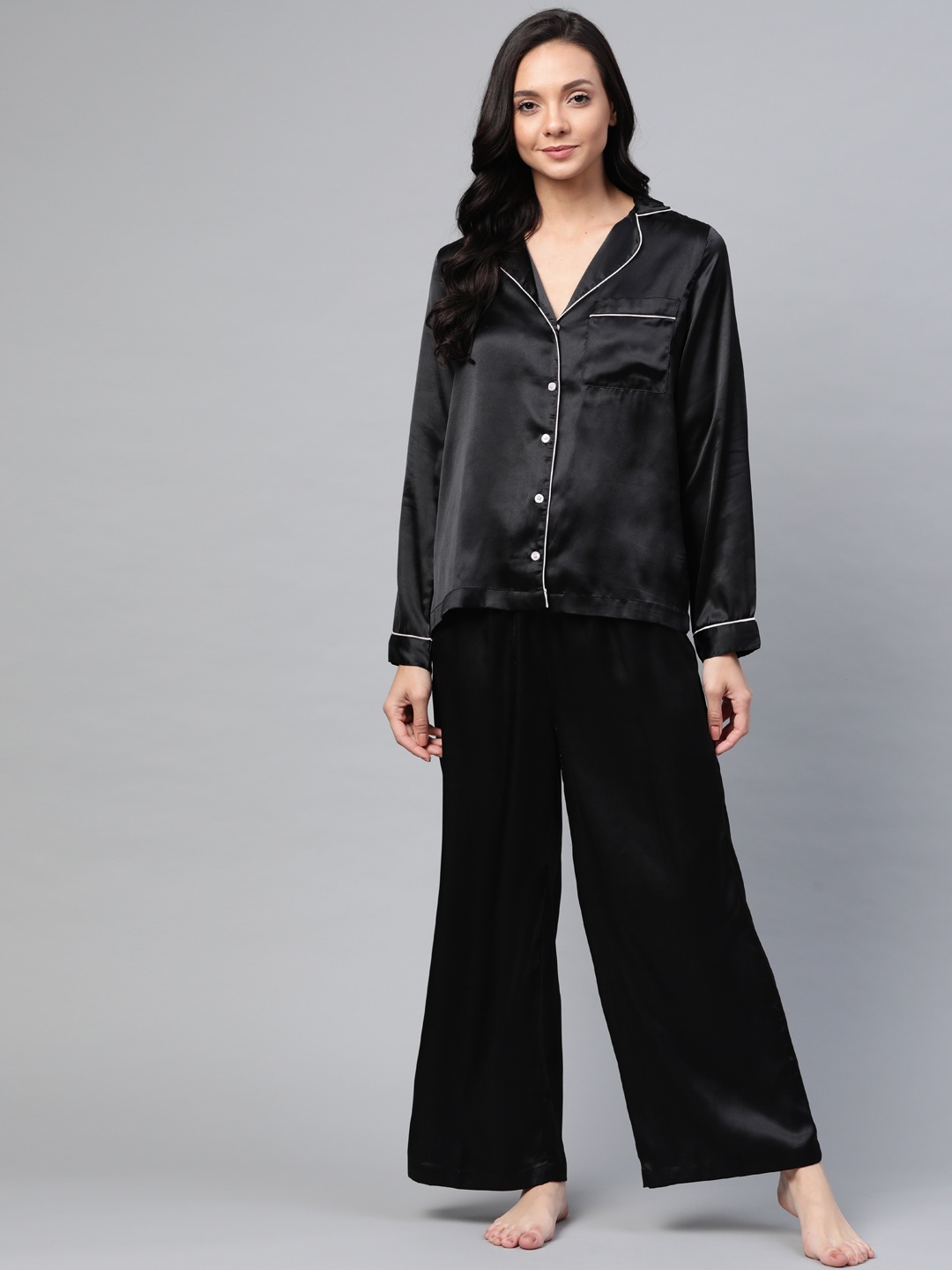 

SASSAFRAS Women Black Solid Satin Finish Night suit