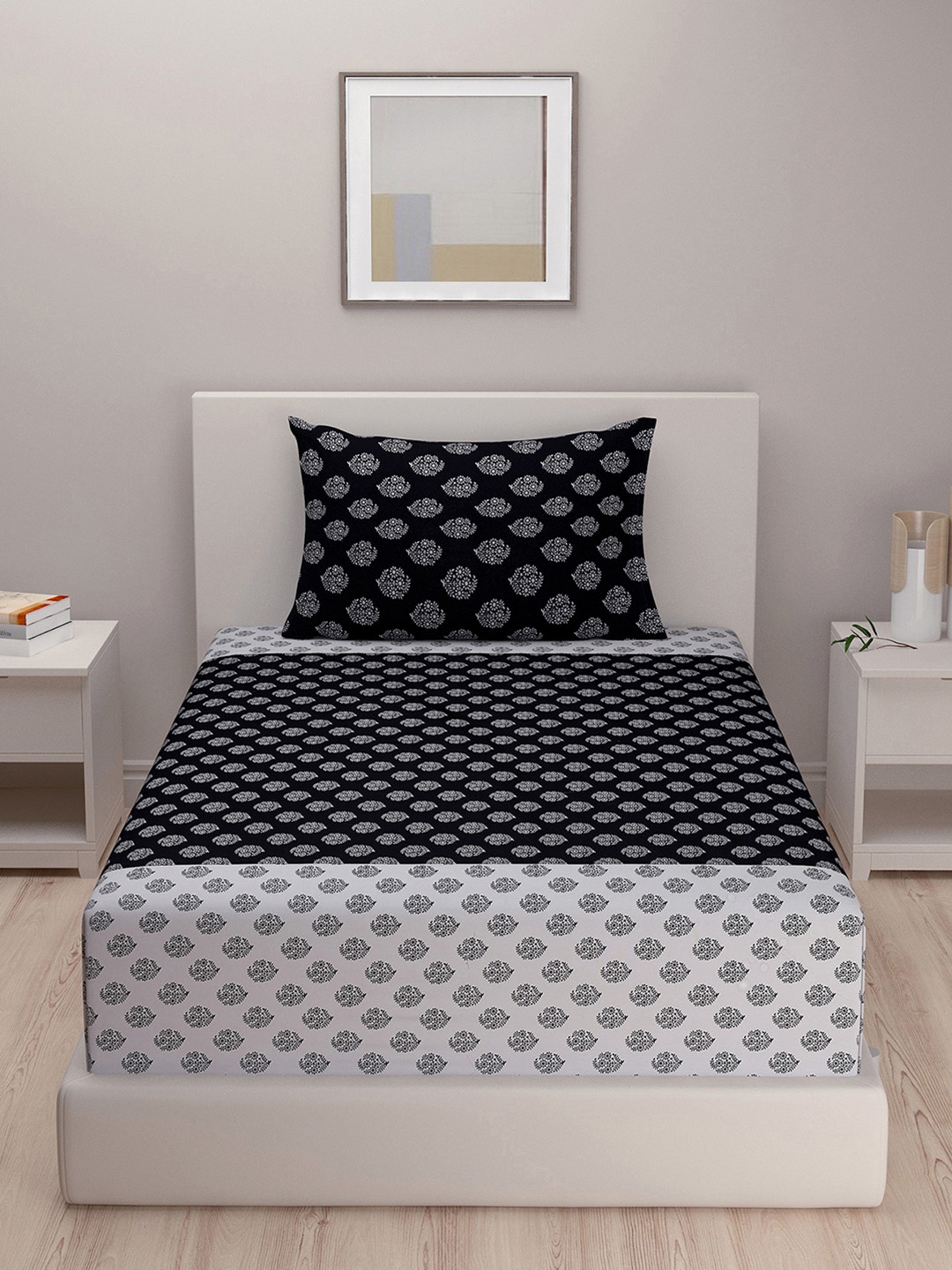 

SWAYAM Black Ethnic Motif Shades Of Paradise 200 TC Cotton Single Bedsheet Set