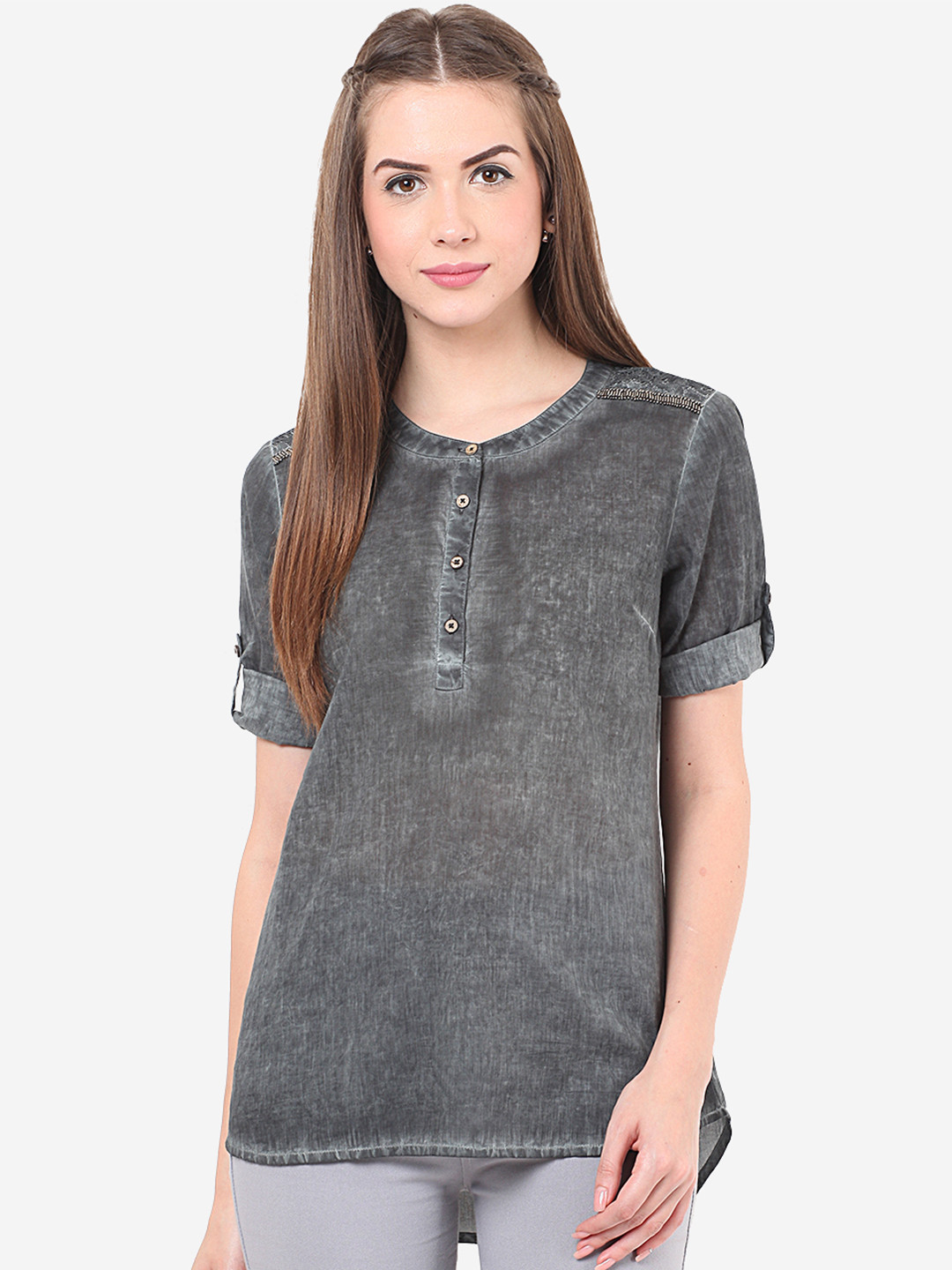 

Porsorte Women Grey Regular Fit Solid Casual Shirt