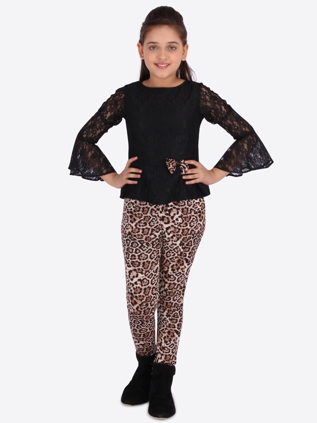 

CUTECUMBER Girls Black & Brown Self Design Top with Animal Printed Leggings