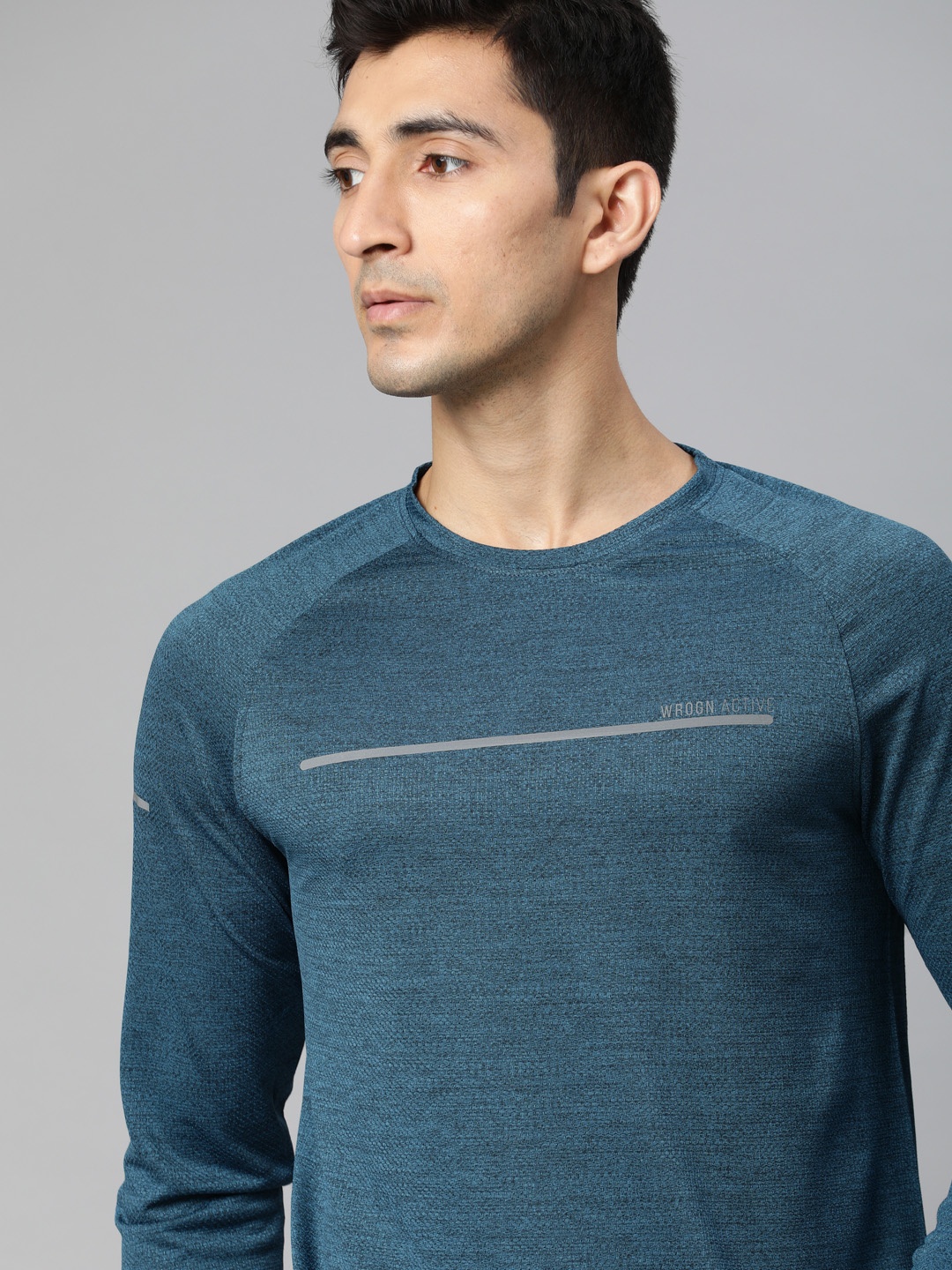 

WROGN ACTIVE Men Teal Blue Solid Round Neck T-shirt