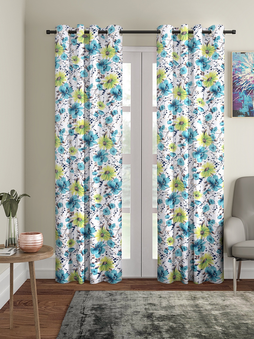 

Cortina White & Blue Set of 2 Floral Long Door Curtains