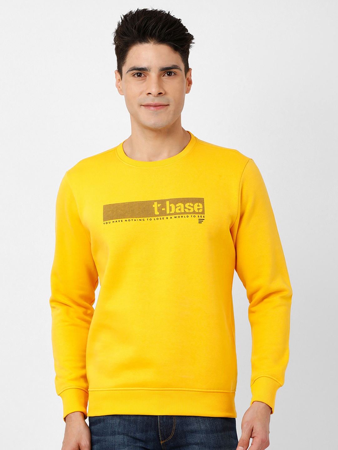 

t-base Men Yellow Printed Sweatshirt
