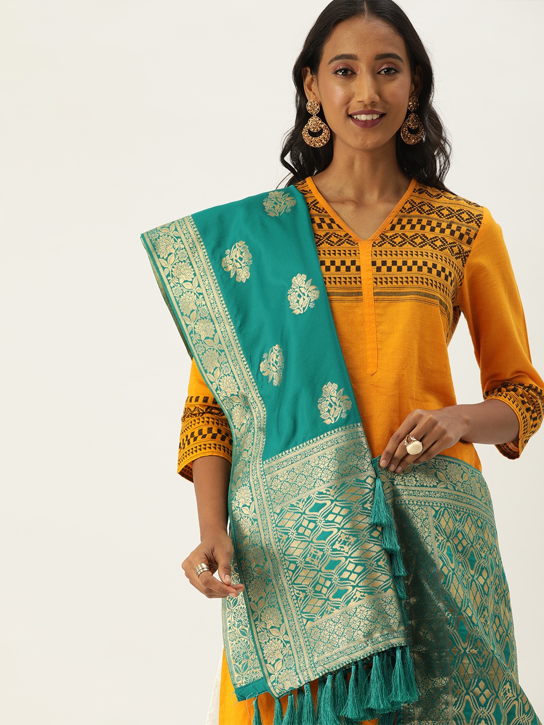 

VASTRANAND Teal Green & Gold-Toned Woven Design Dupatta