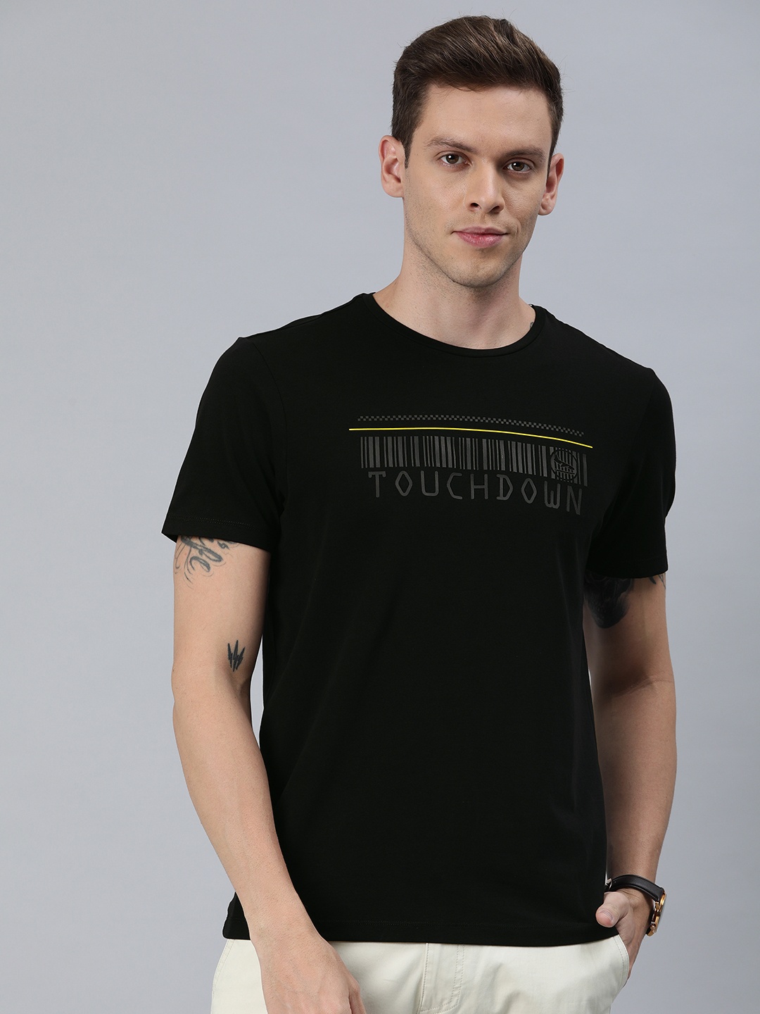 

Arrow New York Men Black Printed Round Neck T-shirt