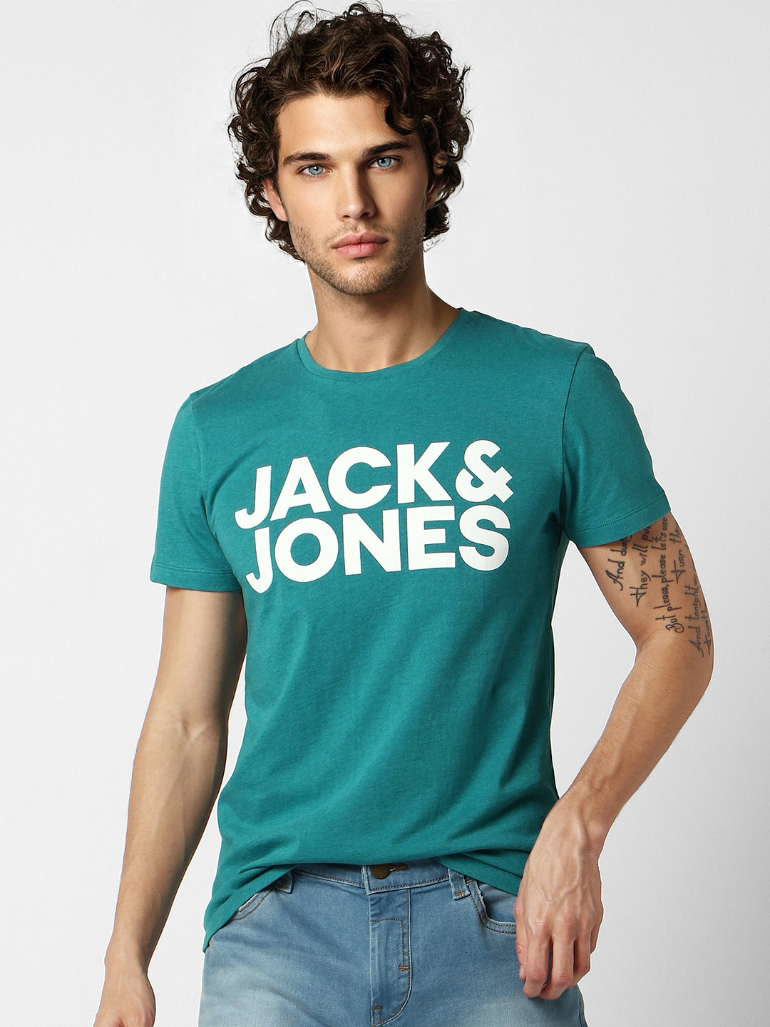 

Jack Jones Men Turquoise Blue Slim Fit Printed Round Neck Pure Cotton T-shirt