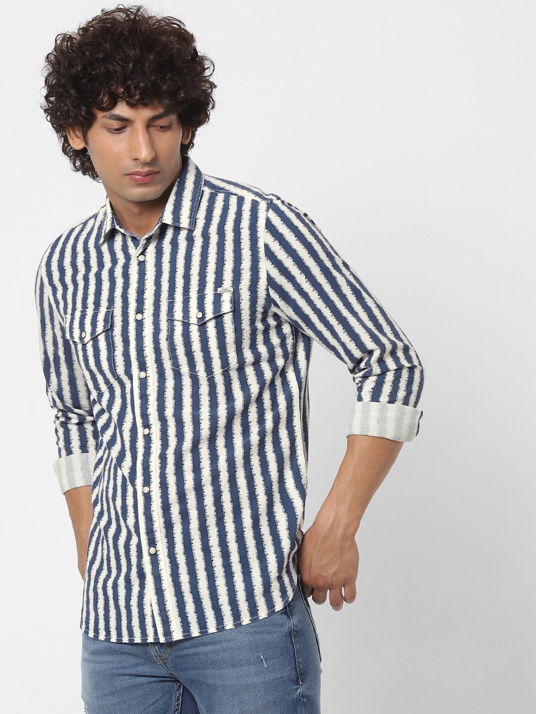 

Jack & Jones Men Blue & White Regular Fit Striped Casual Sustainable Shirt