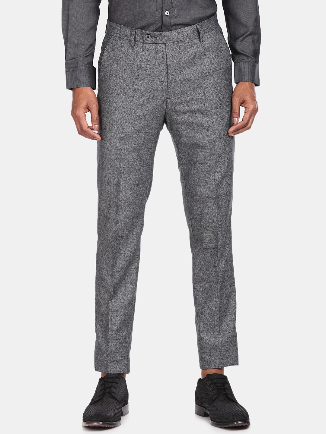 

Arrow New York Men Charcoal Grey & Black Original Skinny Fit Checked Regular Trousers