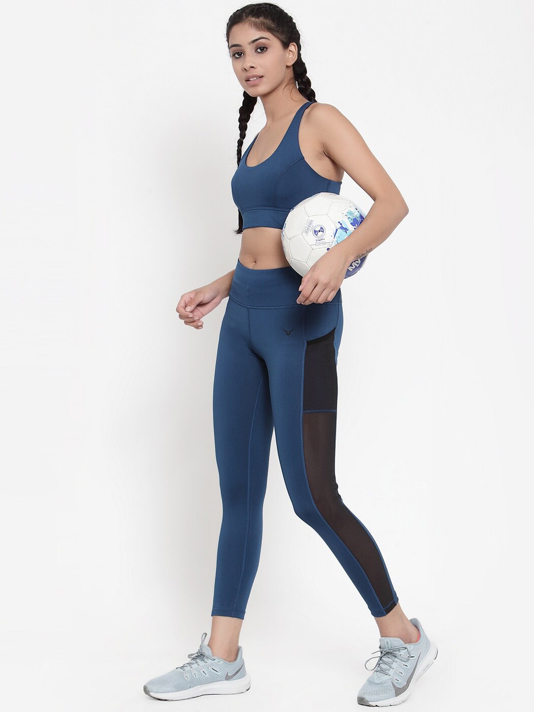 

Invincible Women Cross Strap Sports Bra, Teal