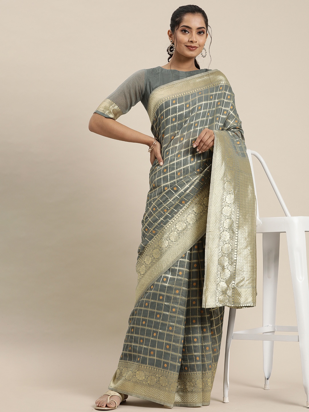 

Inddus Grey & Gold-Toned Cotton Blend Woven Design Saree