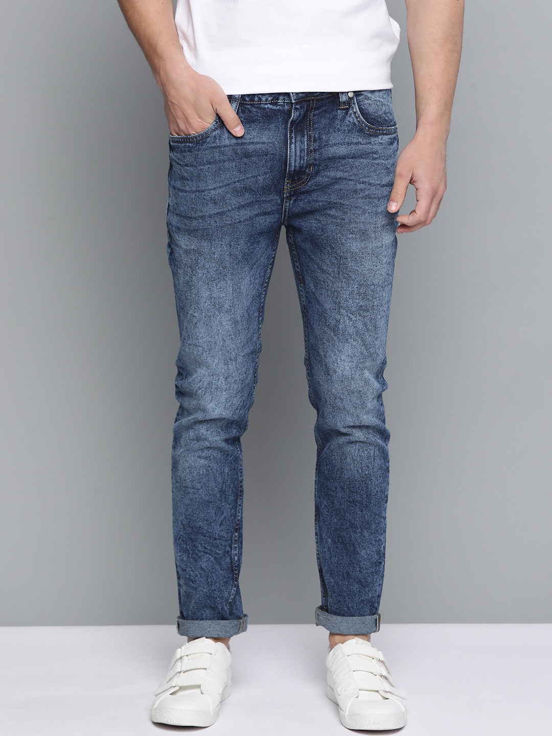 

Mast & Harbour Men Navy Blue Skinny Fit Acid Wash Mid-Rise Clean Look Stretchable Jeans