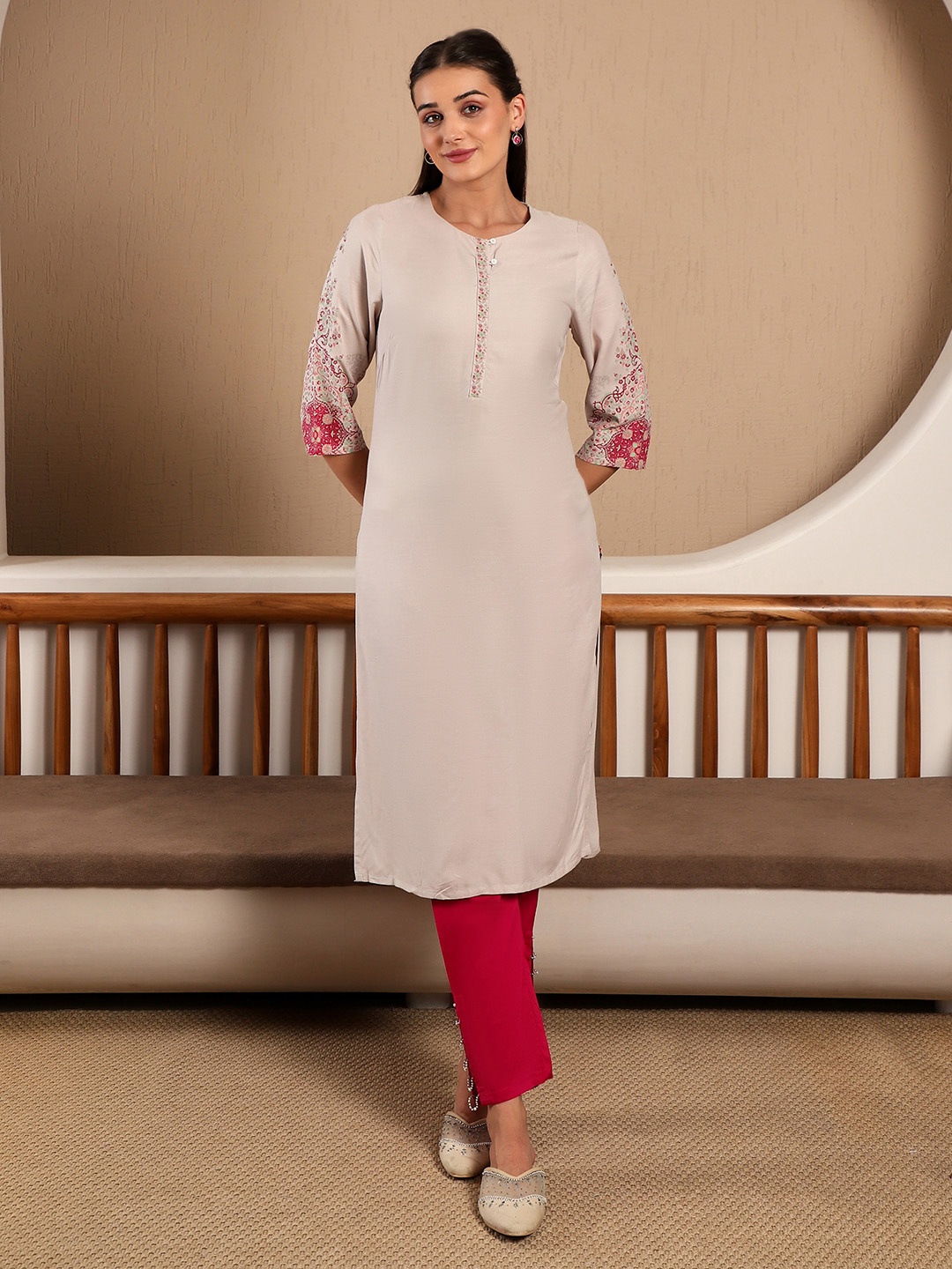 

W Women Pink Solid Straight Kurta