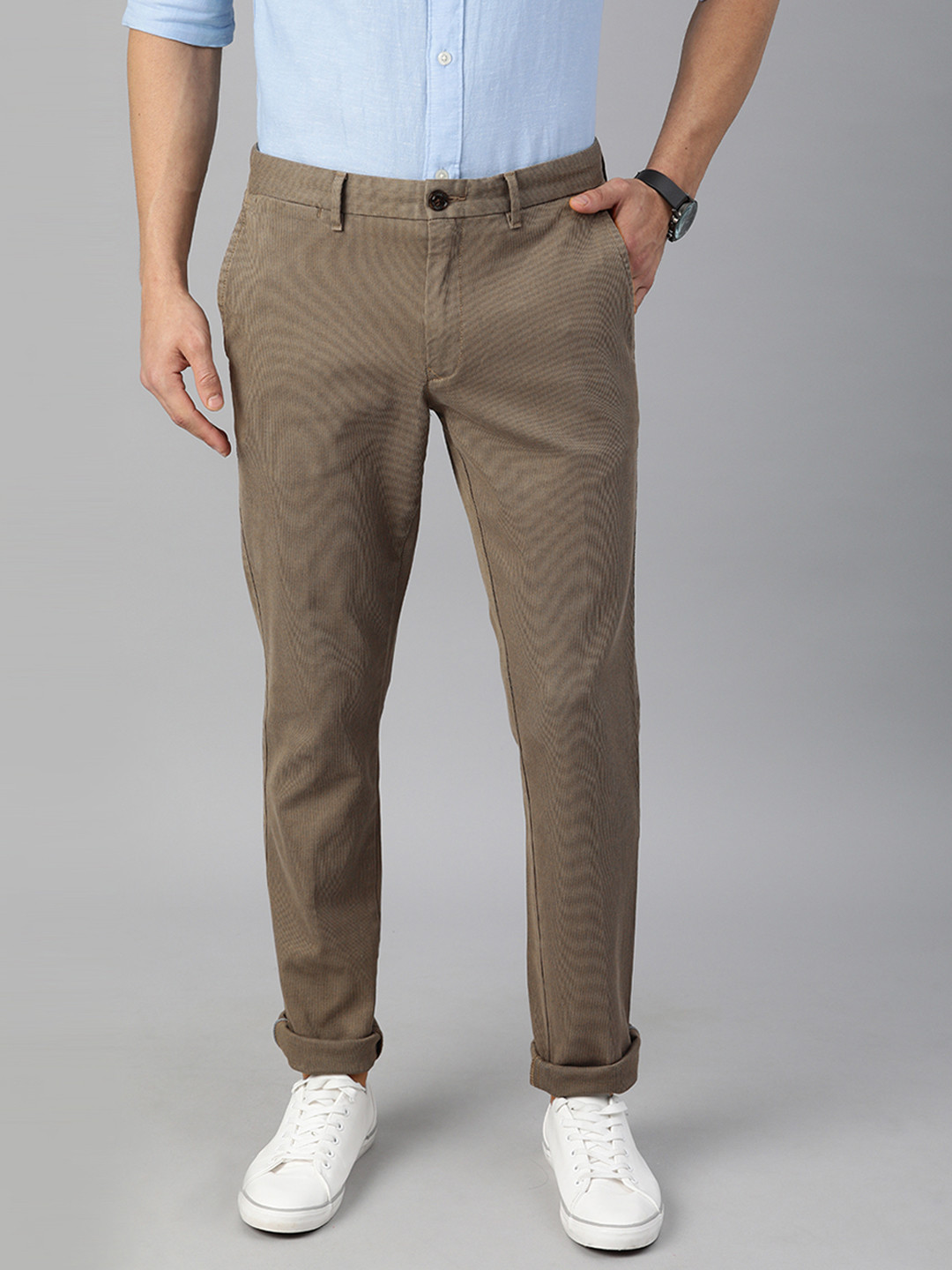 

Tommy Hilfiger Men Brown Slim Fit BLEECKER WFFL STR GMD Self Design Chinos