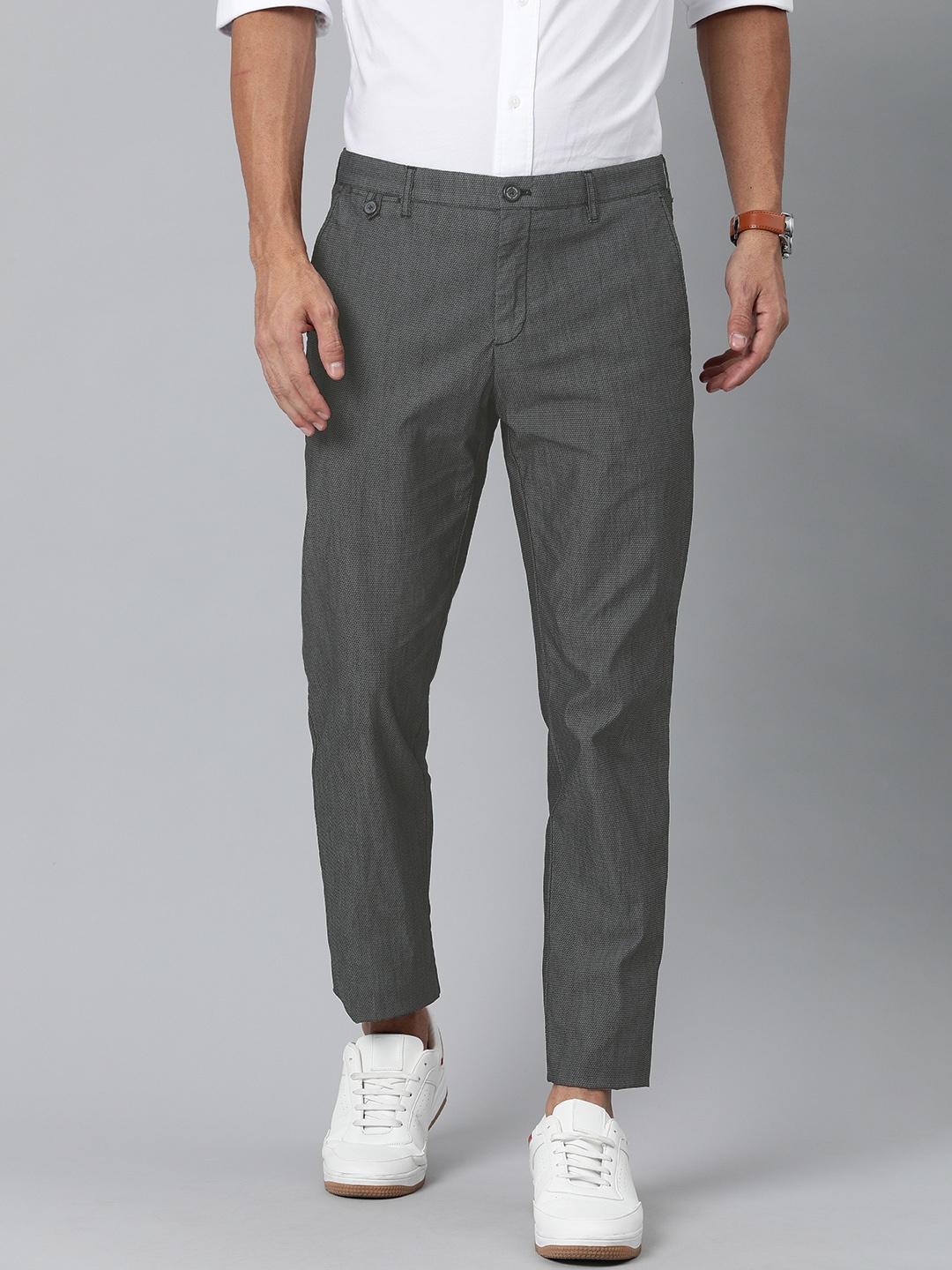 

Tommy Hilfiger Men Grey Melange Slim Fit Solid Chinos