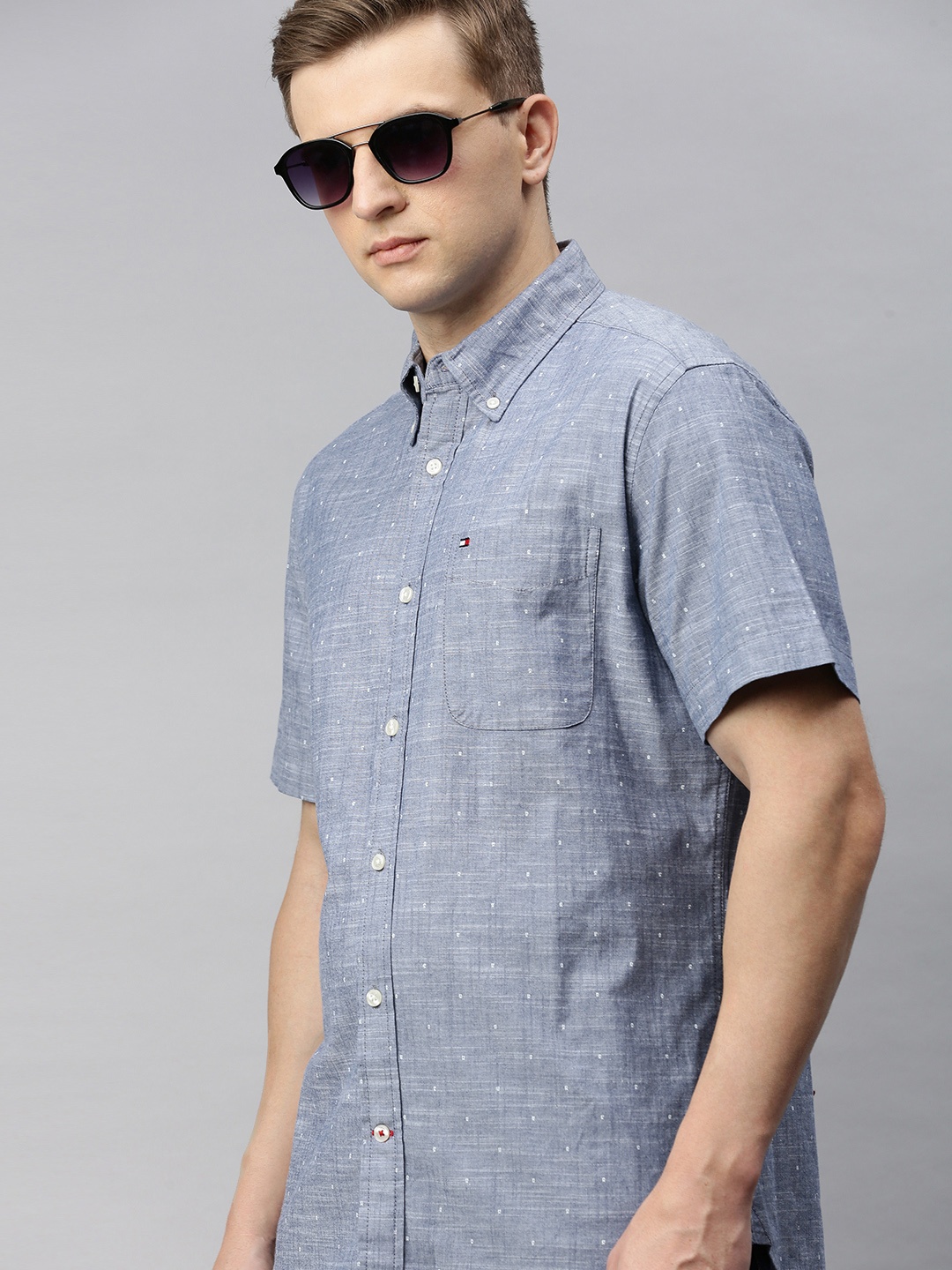 

Tommy Hilfiger Men Blue Regular Fit Self Design Casual Shirt