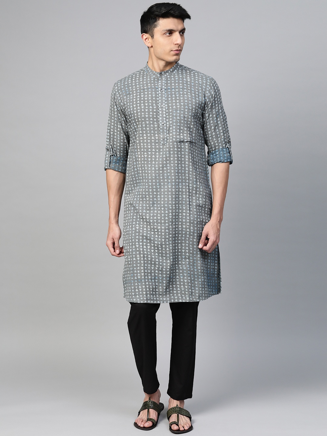 

Fabindia Men Grey & Off-White Hand Block Print Pure Cotton Straight Kurta