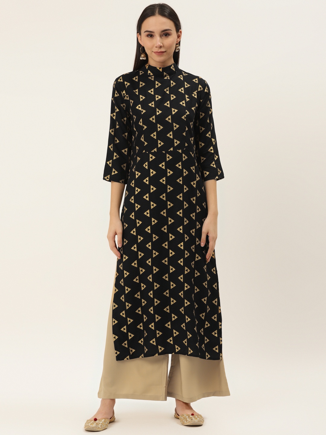 

Cottinfab Women Black & Beige Solid Kurta with Palazzos