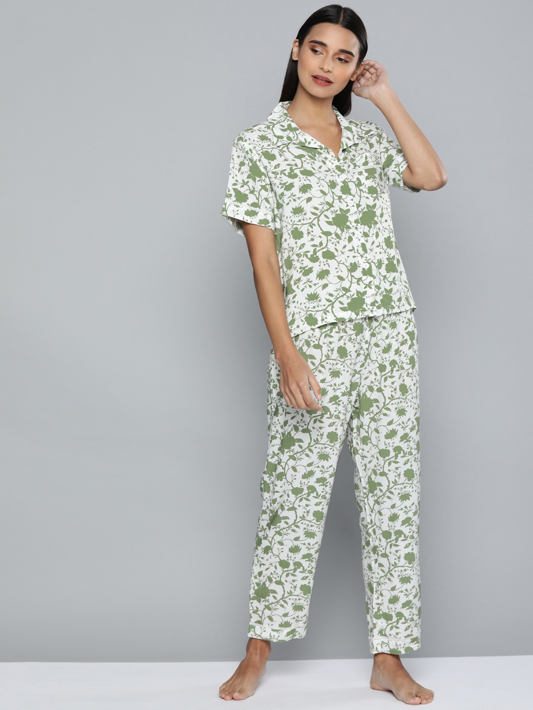 

Chemistry Women Green & White Printed Night suit
