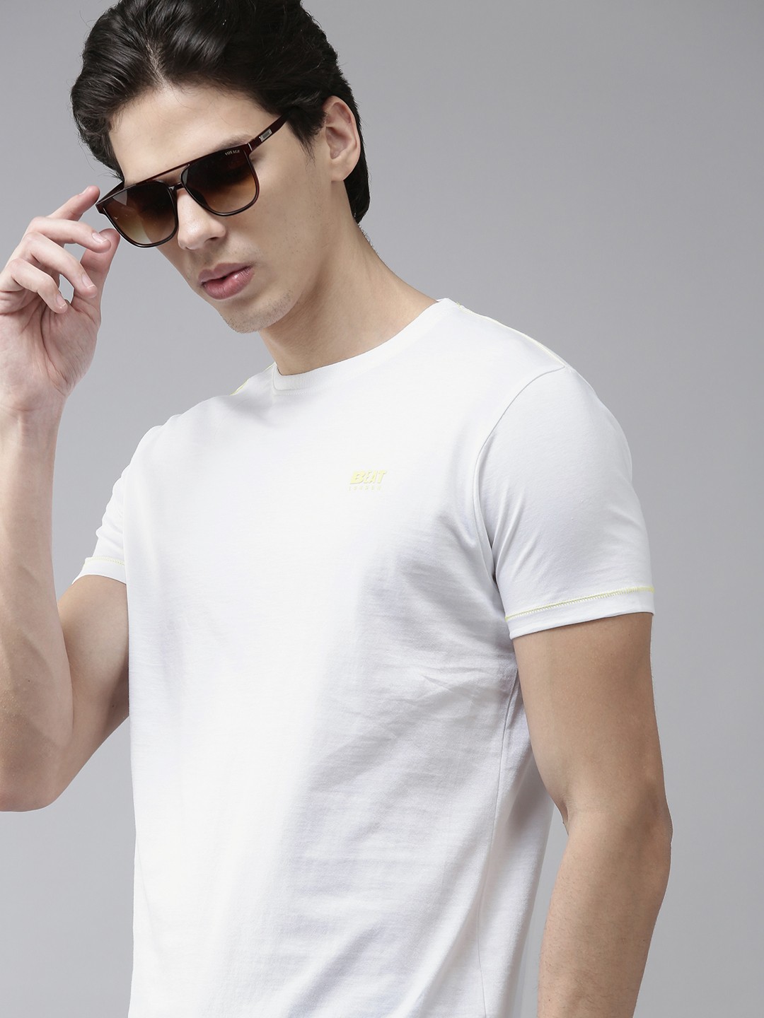 

BEAT LONDON by PEPE JEANS Men White Slim Fit Pure Cotton T-shirt