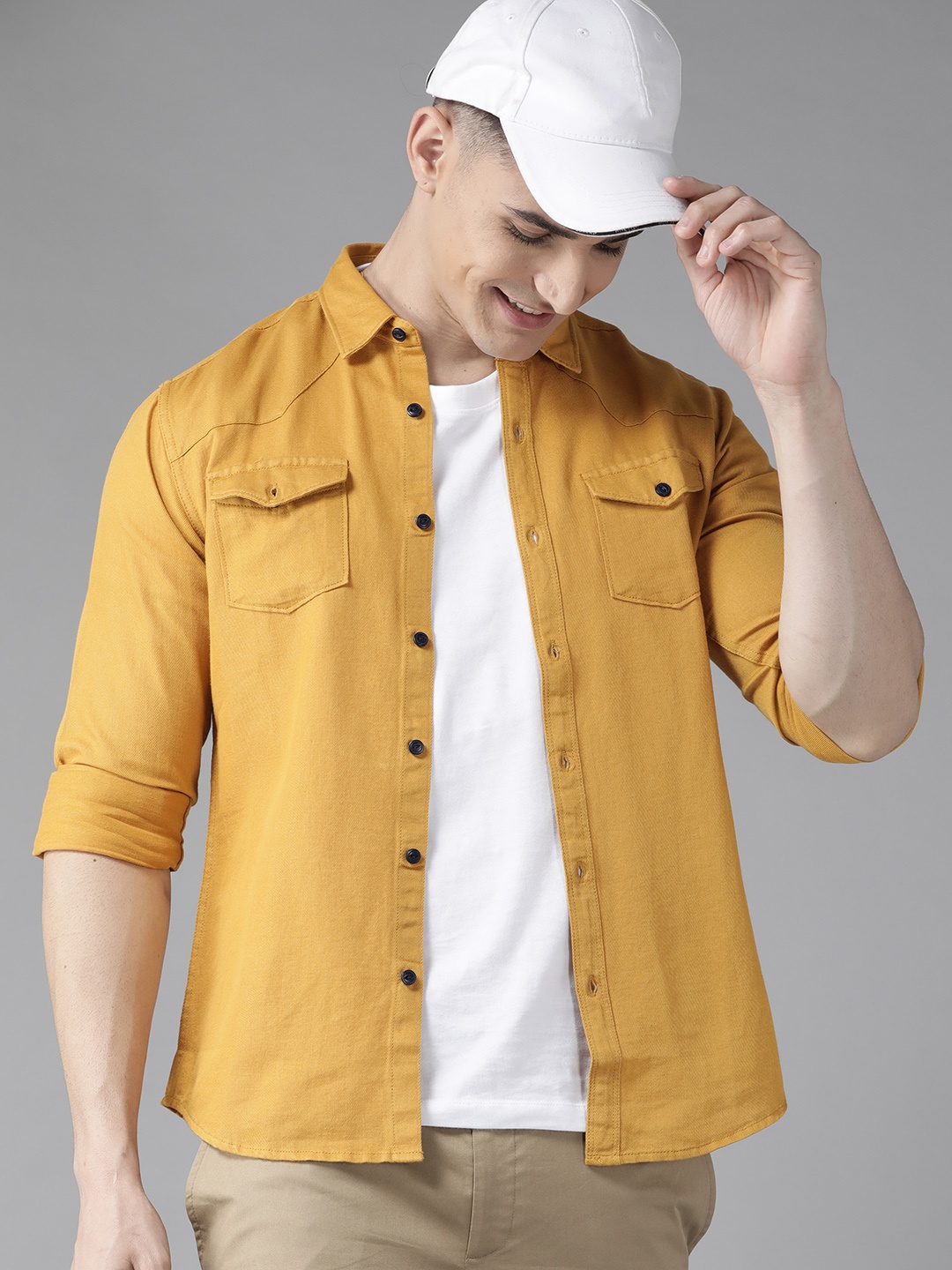 

BEAT LONDON by PEPE JEANS Men Mustard Yellow Solid Pure Cotton Slim Fit Casual Shirt