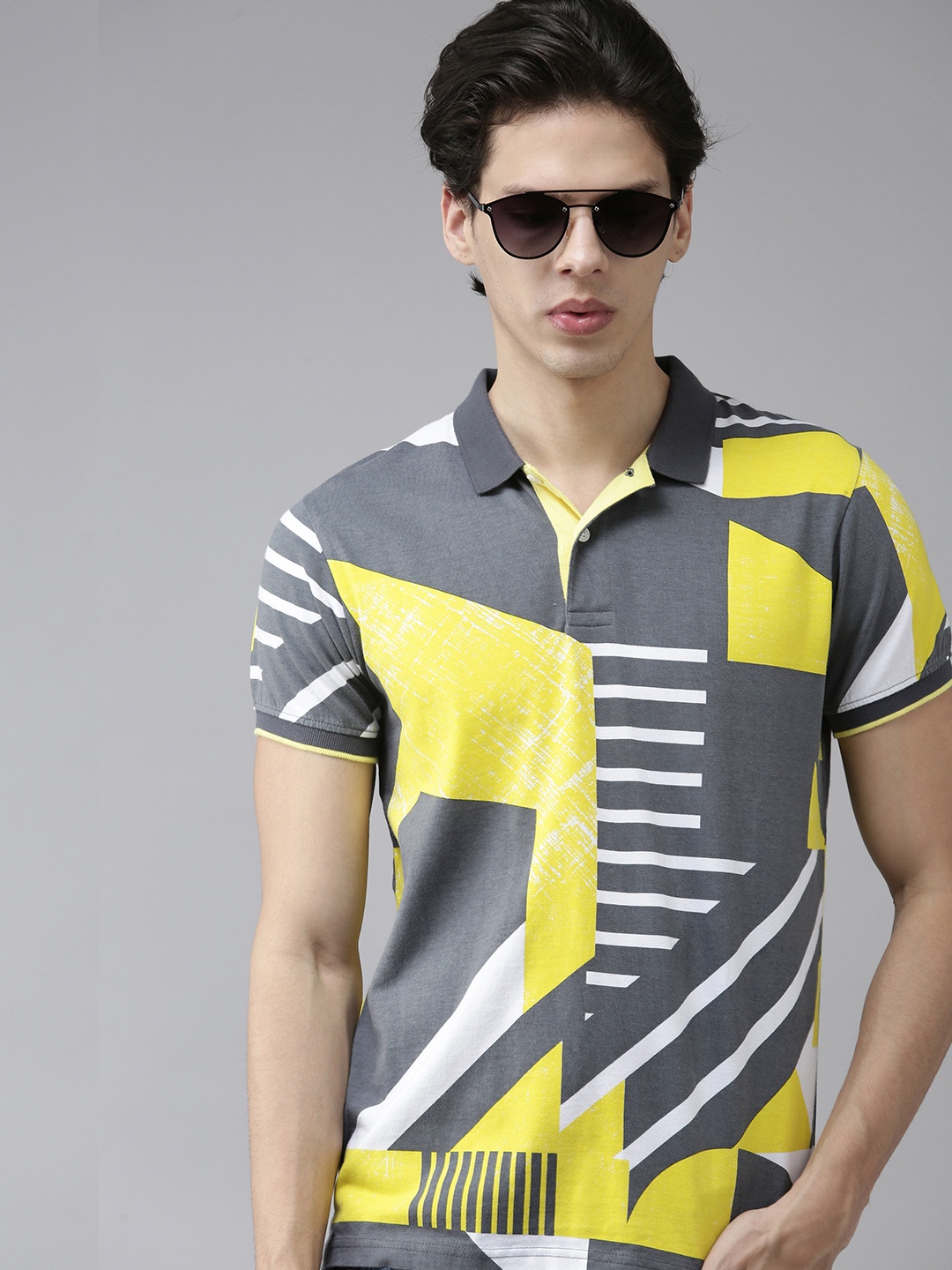 

BEAT LONDON by PEPE JEANS Men Grey Yellow Geometric Print Pure Cotton Polo Pure Cotton T-shirt