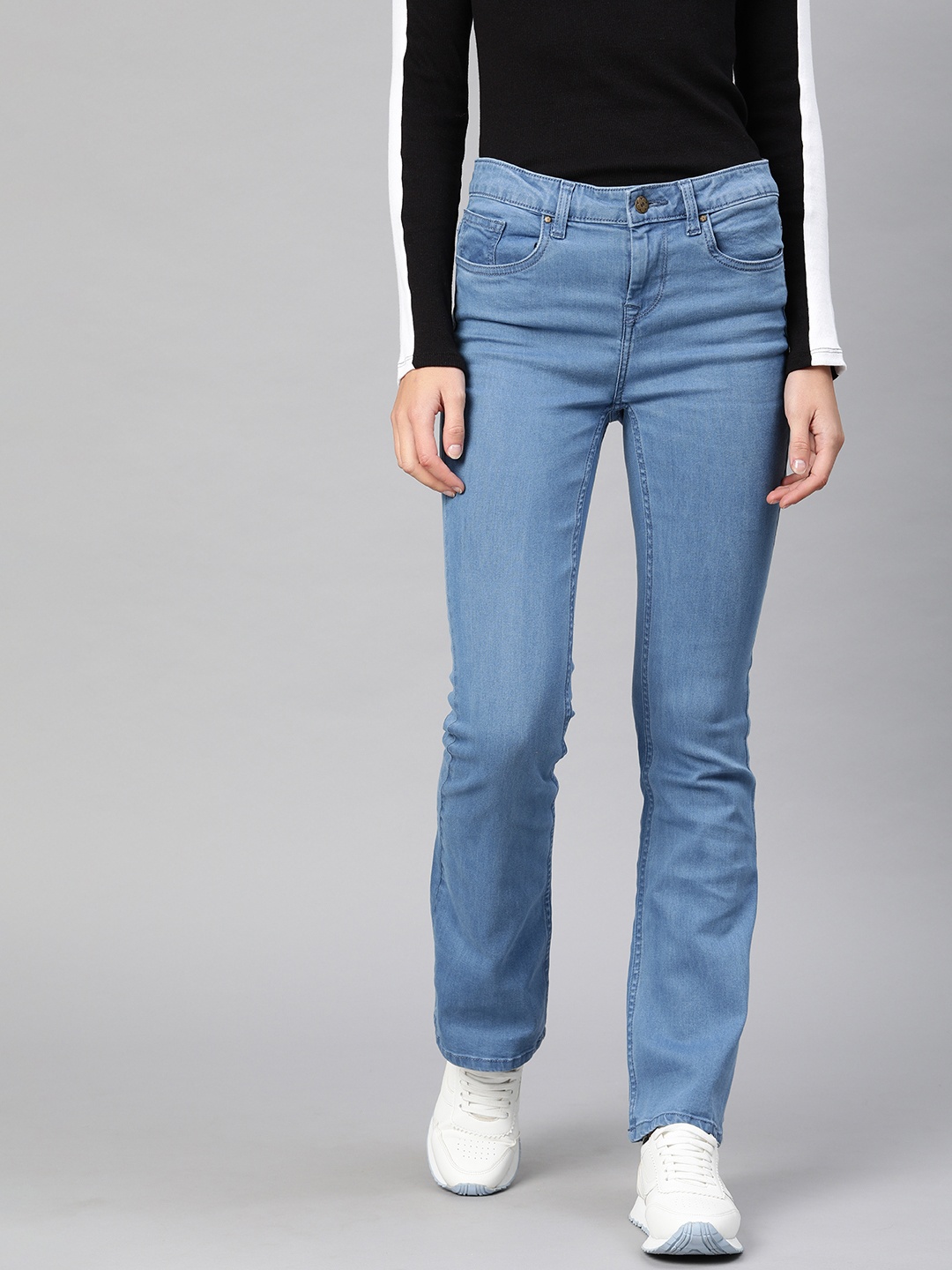 

Enviously Young Women Blue Bootcut Mid-Rise Clean Look Stretchable Jeans