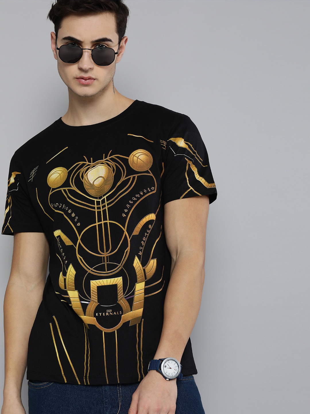 

Kook N Keech Marvel Men Black & Yellow Printed Round Neck Pure Cotton T-shirt